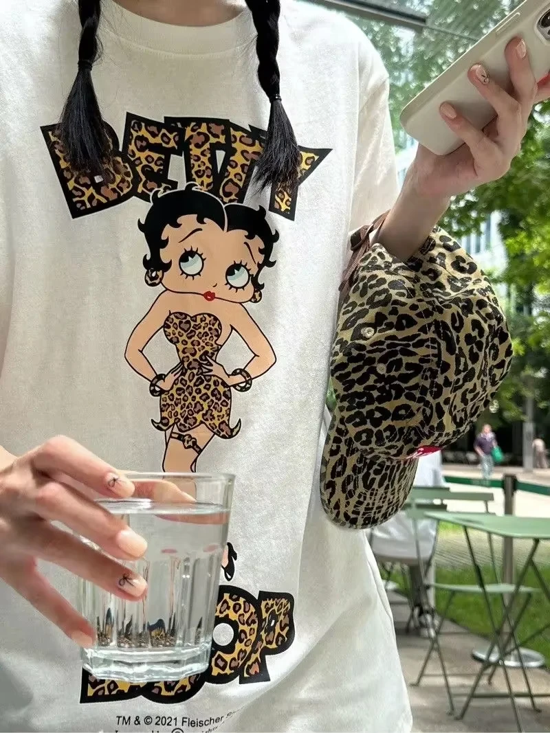 Miniso Betty Boop Street Sle النسخة الكورية القطن الإبداعية طباعة رداء علوي غير رسمي للنساء ملابس النساء الجرافيك تي شيرت Y2K