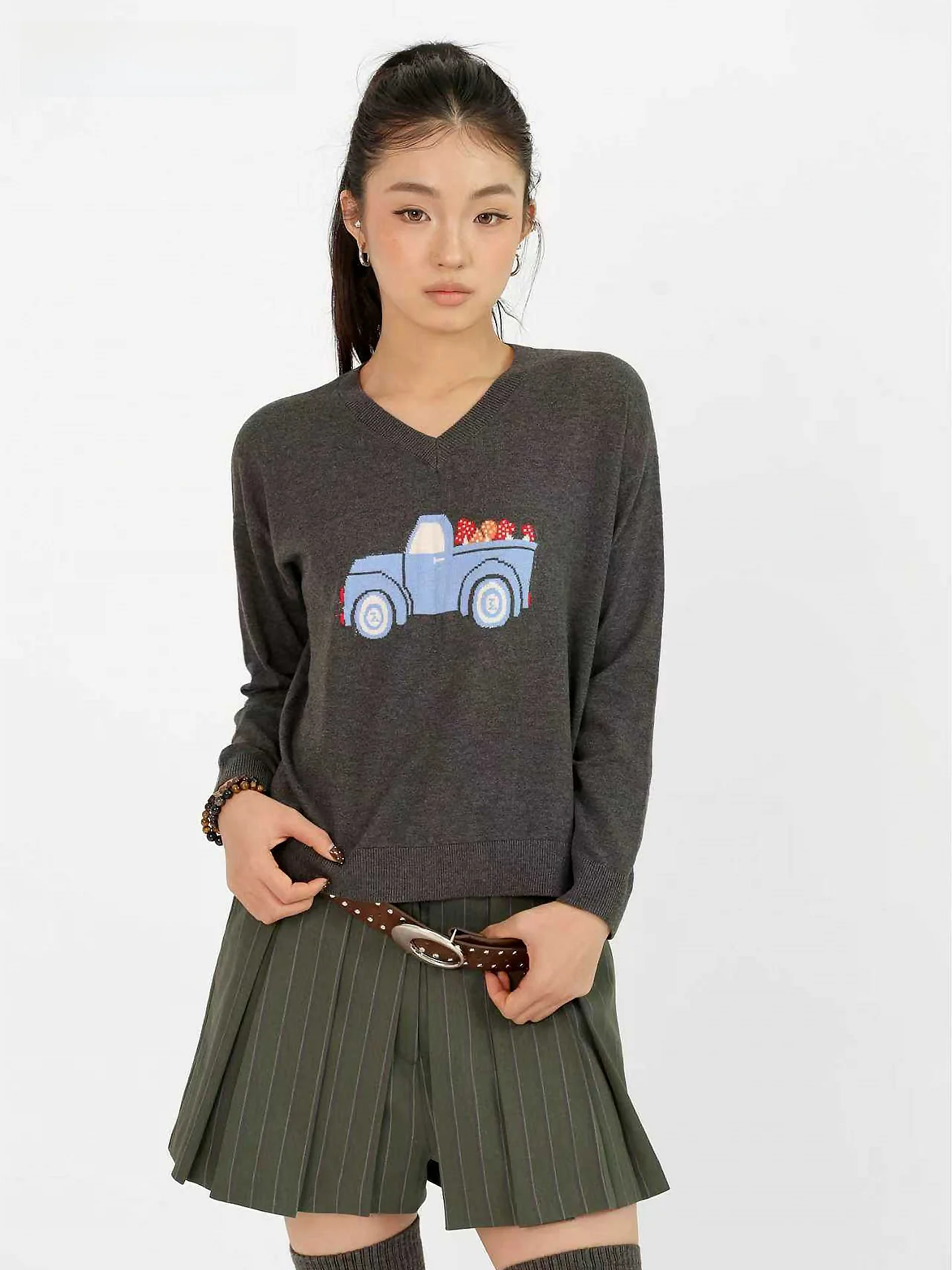 

FONS32 ey 2025 Новинка: Женский свитер свободного кроя в винтажном стиле, маленький размер, премиум-класс, осень-зима, для прогулок