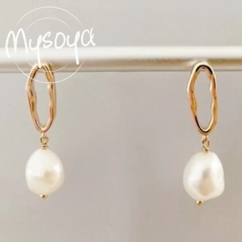 

MYSOYA белые серьги с пресноводным жемчугом в стиле барокко 9-10 мм с подарочной коробкой для нее/его дня рождения/свадьбы/Рождества/новогоднего подарка