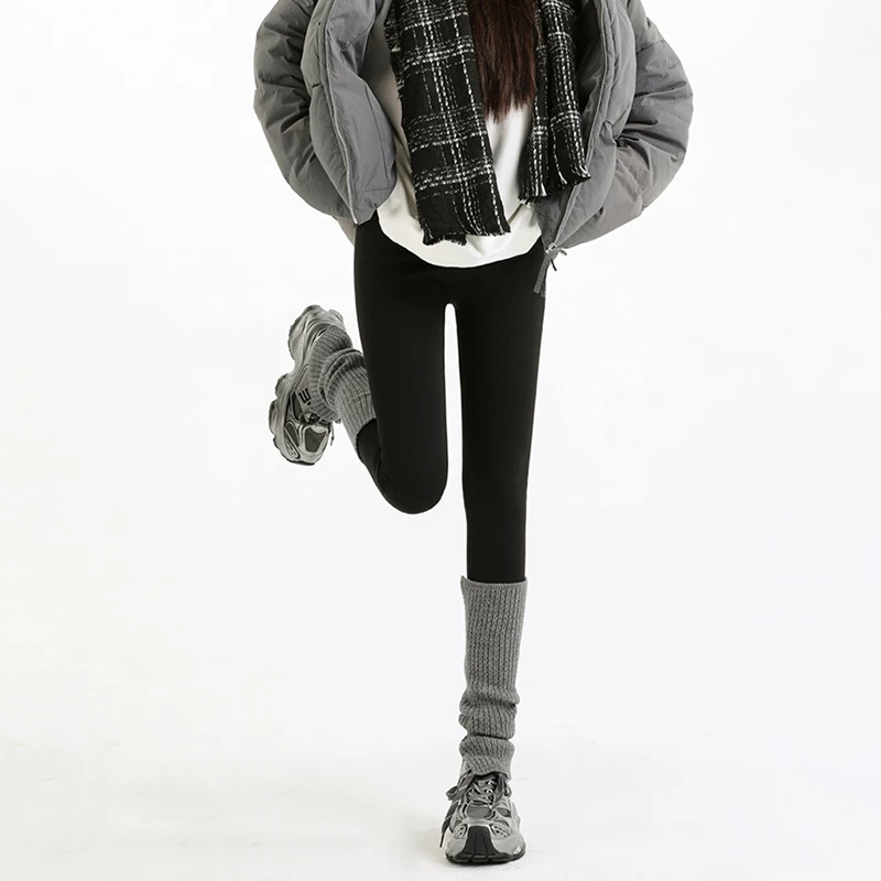 2025 Leggings negros de Cachemira gruesos para mujer, mallas de invierno ceñidas con cintura elástica para mujer, pantalones informales de tiburón que combinan con todo