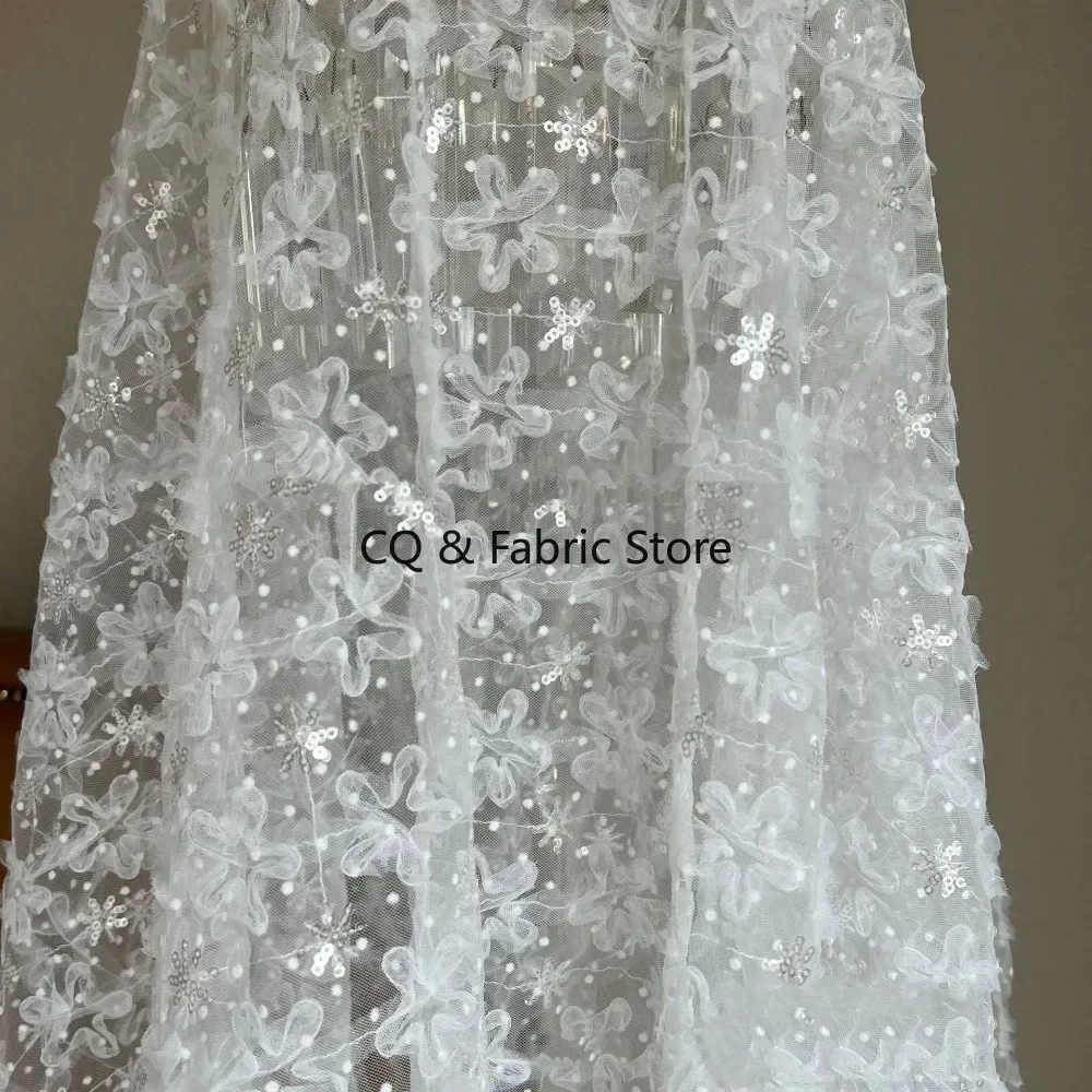 

Роскошная кружевная ткань для свадебных платьев с цветочной вышивкой и блестками, кружевная ткань во дворе