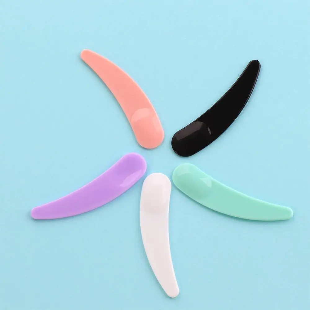 30pcs Mini Disposable Cosmetic Spatula Scoop Plastic Spoon Facial Mask stick Makeup Maquillage Tools Equipment Face Beauty