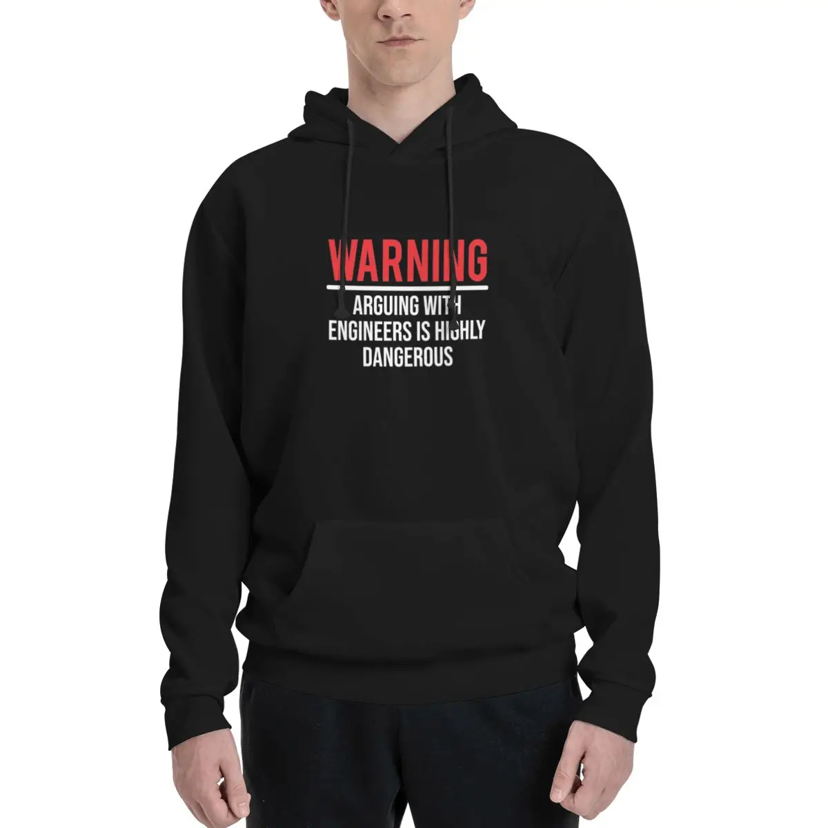 Camiseta engraçada e sarcástica com a frase «Atenção, engenheiros que gostam de discutir» – modelo clássico, para homem, com capuz.