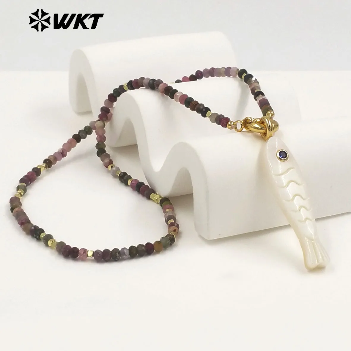 WT-JN405 WKT 16inch Natural Shell Fish Shape Suitable Beautiful Necklace With 18kReal Gold Plated For Girls ACC