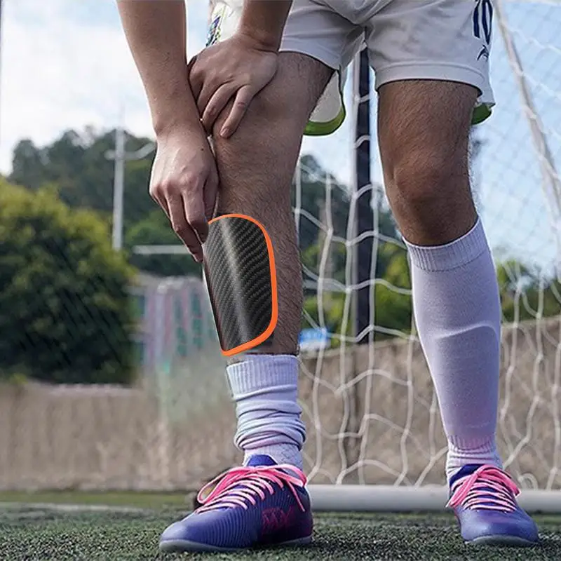 

Football Shin Pads Adults Shin Guard Sleeves Knee Cushion Protection Protective Soccer Equipment Professional Carbon Fiber Shin