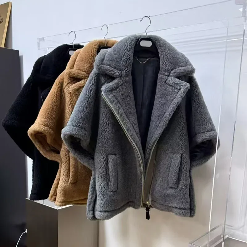 Women Coat Winter Thick Warm Material Alpaca Real Wool New Fashion Luxury Turn-Down Collar Clothes Cape Style Zippers Decoration