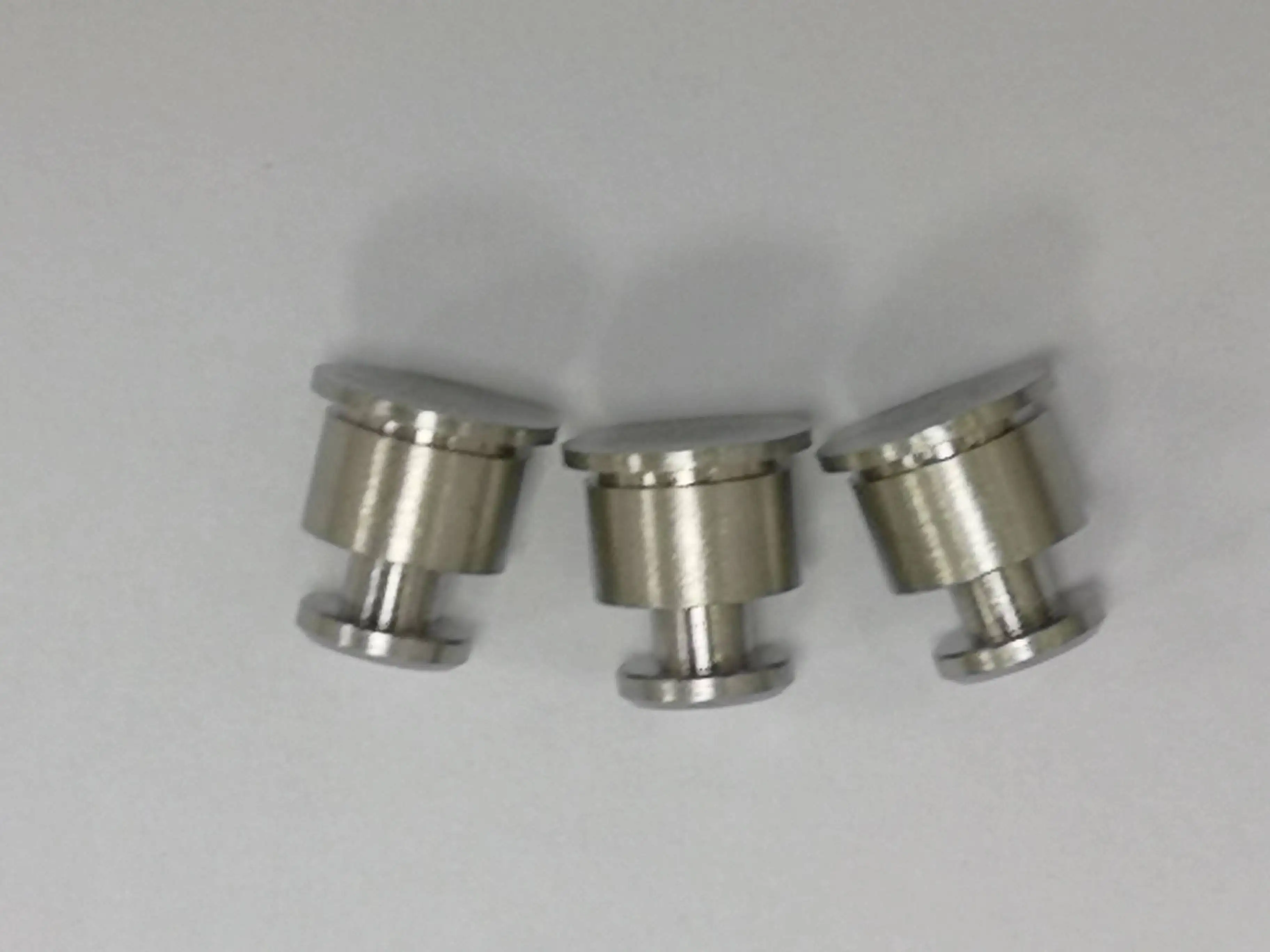 SKC-6060-14  Self-Clinching Pillars, KEYHOLE STANDOFFS  Stainless Steel,