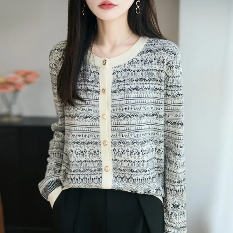 

Винтажный сине-белый кардиган из трикотажа в стиле китайского фарфора, универсальный, свободный, модный, для осени и зимы, новинка