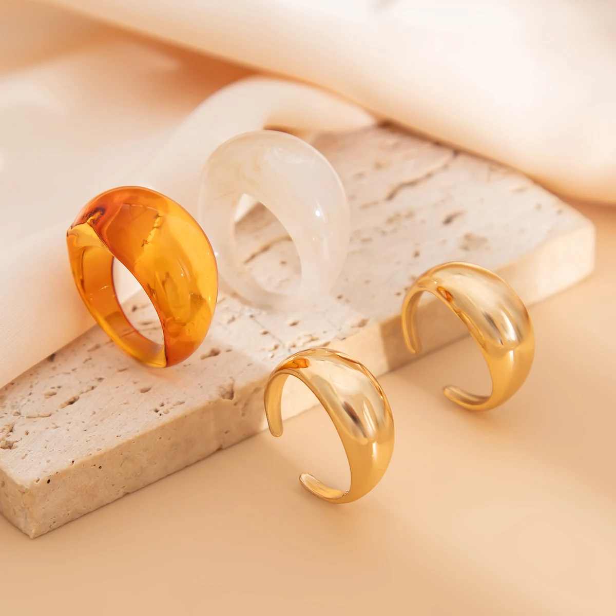 KunJoe 4Pcs/Set Vintage Smooth Water Drop Open Rings for Women Bohemia Colorful Resin Acrylic Round Joint Rings Design Jewelry image 6