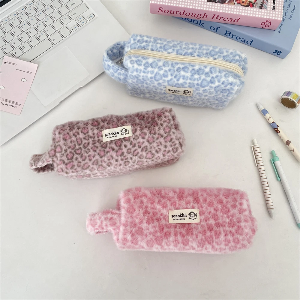 Cosmetic Bag Students Toiletry Bag High Beauty Pencil Case Stationery PouchIns Retro Leopard Plush Handheld Makeup Bag Female