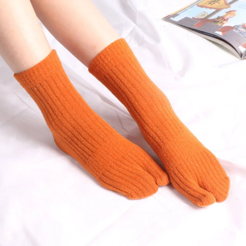 Thick Tabi Socks for Women Lady Girls Solid Cotton Warm Split Toe Flip-Flops Socks Japanese Kimono Samurai Geta Clogs Socks Free