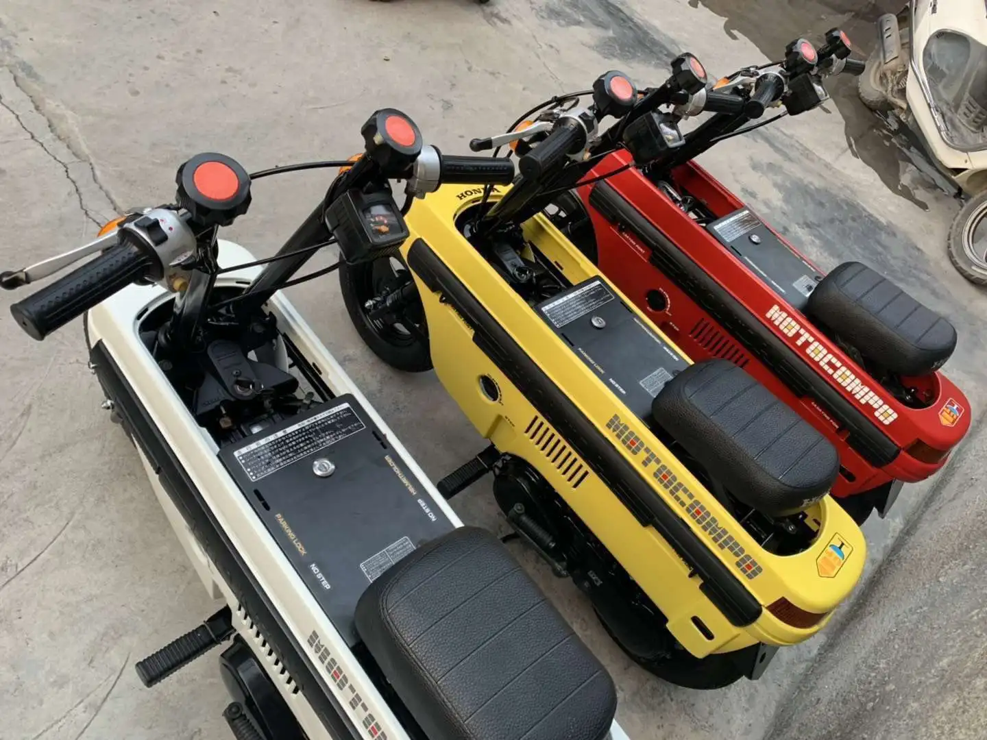 Xiaobandeng mini vehicle-mounted motorcycle