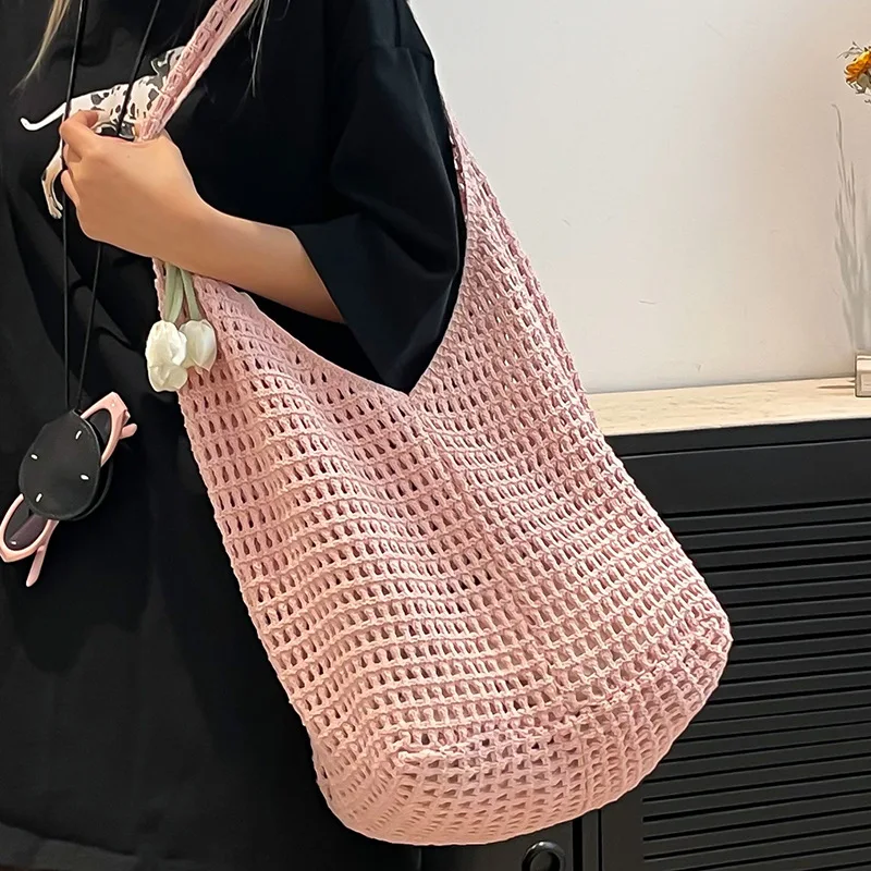 Новая летняя повседневная большая вместительная сумка из хлопчатобумажной нити, полая соломенная тканая сумка, сумка на плечо в ленивом стиле, пляжная сумка, женская сумка