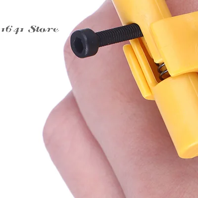 

Кольцо на палец, декомпрессионный артефакт, игровая игрушка, брелок для пусковой установки, модель брелока для мальчиков, детские игрушки, аксессуары, подарок для снятия стресса