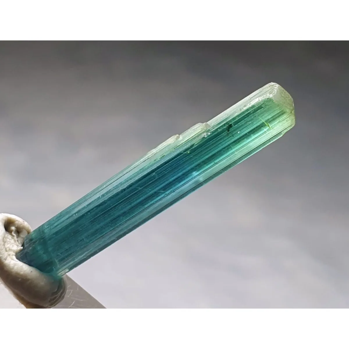 Brazilian Elbaite Rough Stones, 10g 5-15mm Natural Mix, Display Box for Geology Specimens & Collector Display