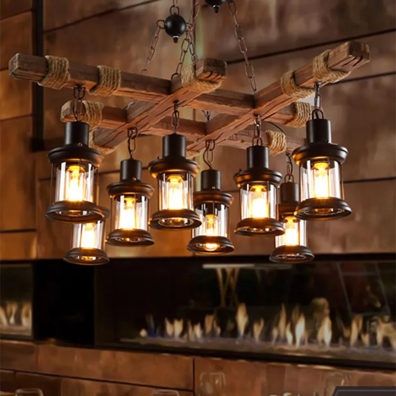 Wooden pendant lights decorate internet cafes, bars, themed living rooms, retro industrial style restaurants