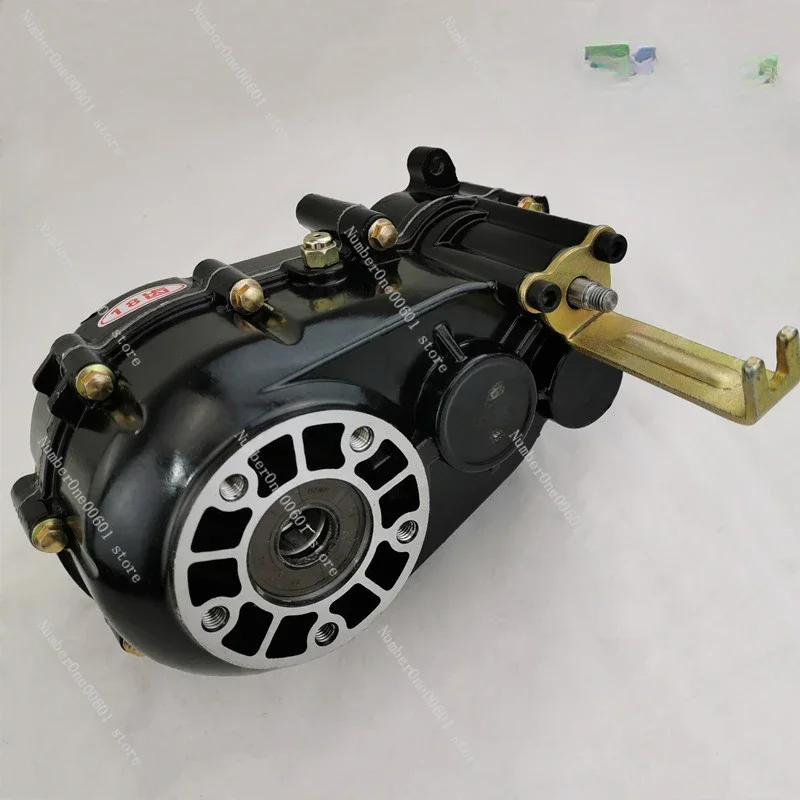 Electric Three or Four Wheeled Vehicle with Variable Speed Differential High/low Speed Booster Climbing Gear Gearbox Motor