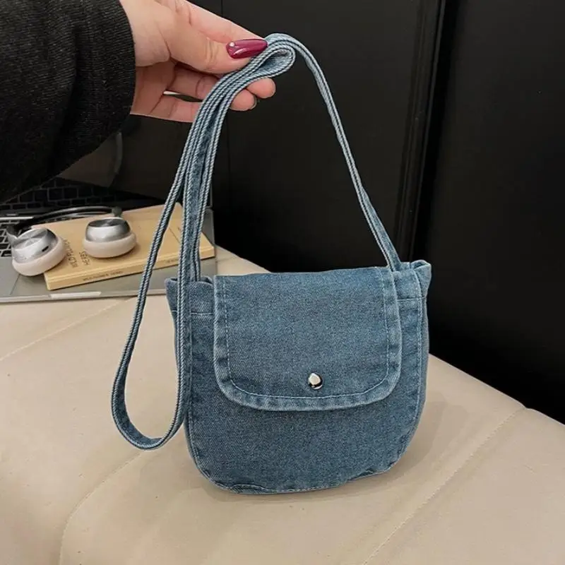 2026 New Trendy Denim Shoulder Bag For Women Fashionable Crossbody Purse Casual Versatile Commute Handbag