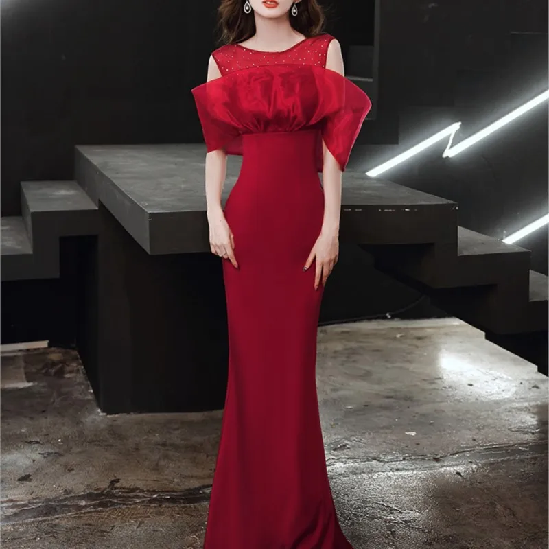 Red new light luxury niche high banquet temperament fishtail dress