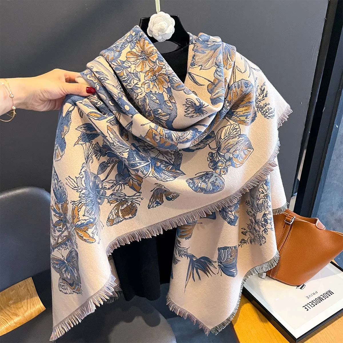 2024 Cashmere Warm Poncho Scarf Women Winter Thick Blanket Wraps Bufanda Echarpe Pashmina Luxury High Quality Print Shawl Hijab