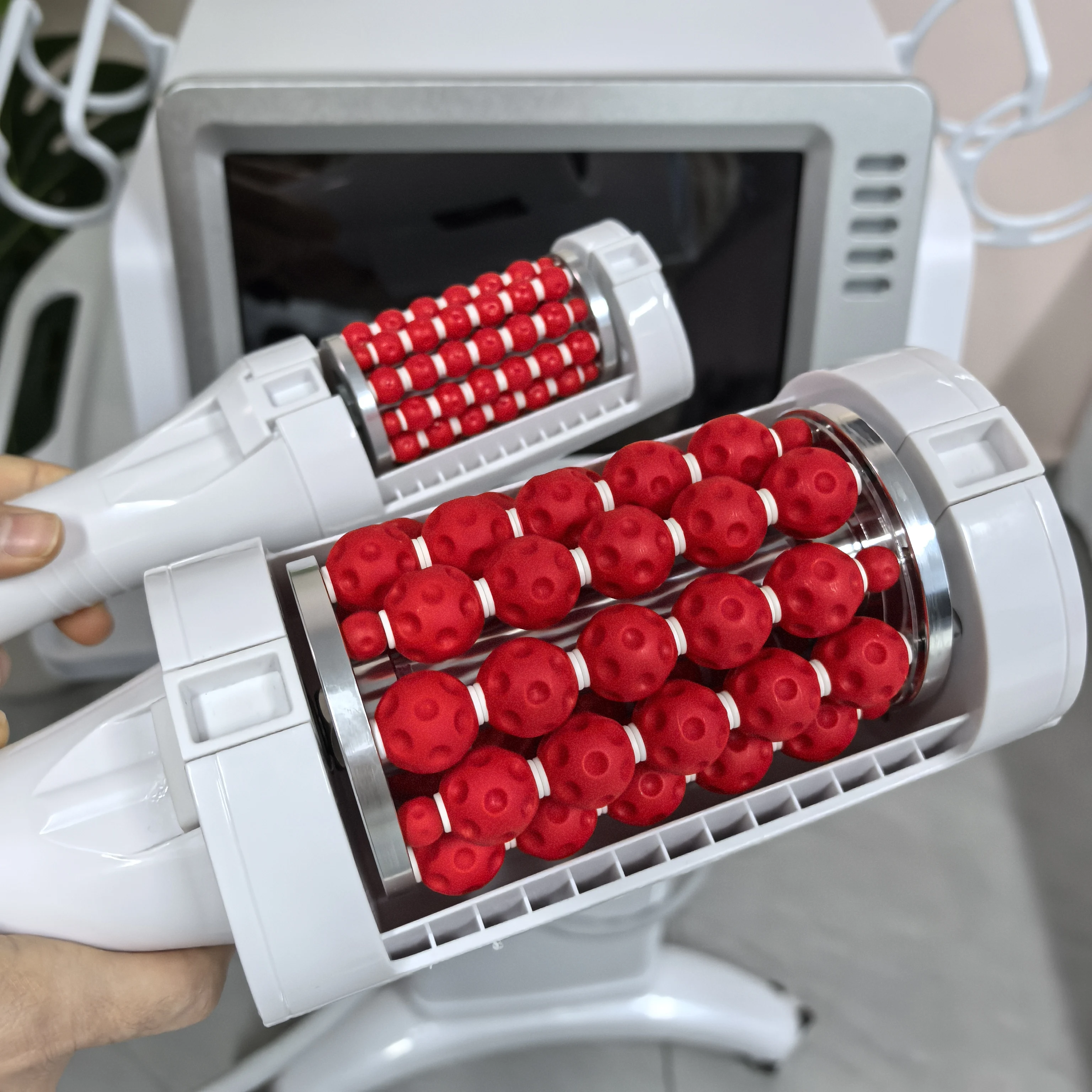 

Профессиональный роликовый массажер для тела: физиотерапевтическая технология для устранения боли, борьбы с целлюлитом, омоложения кожи и коррекции фигуры