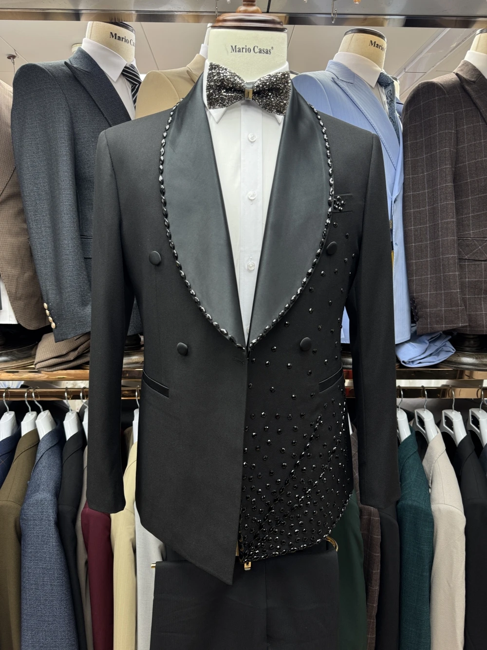 

Black Men Suits 2 Piece Cotton Blazer+Black Pants Crystals Luxury Wedding Tuxedos Coat Customized Formal Jacket Trousers