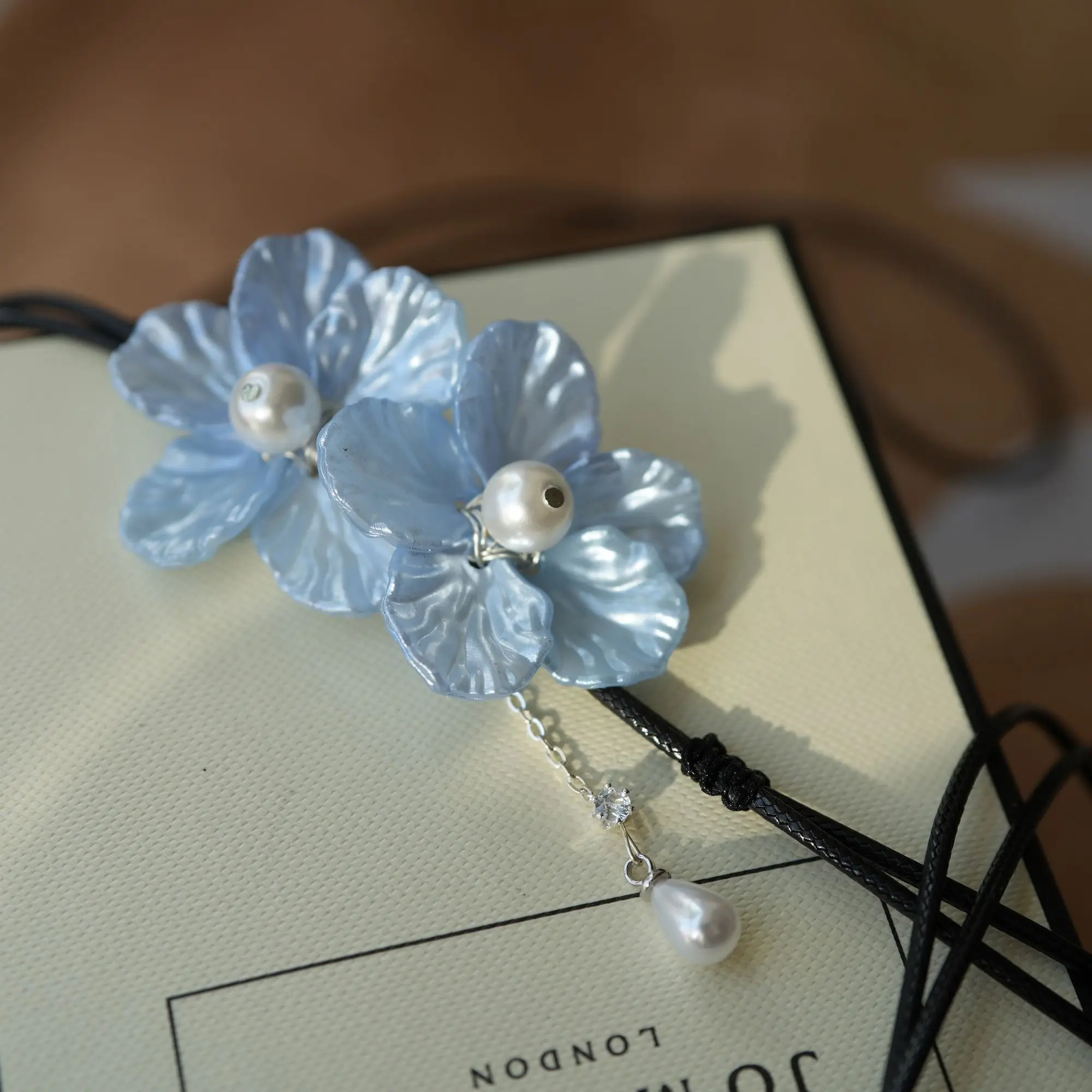 2025 新しい愛とディープスペースザビエルクリエイティブゲームネックレスペンダントコスプレ漫画小道具ジュエリーユニセックスアクセサリーギフト