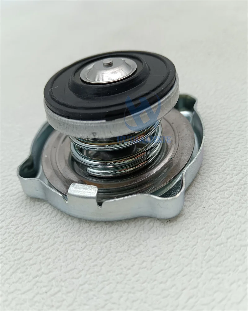 غطاء المبرد 6L-8617 032-1464 6L8617 0321464 غطاء خزان المياه الفولاذ المقاوم للصدأ الفضة لهجة لشركة كاتربيلر 225 225D 229 231D