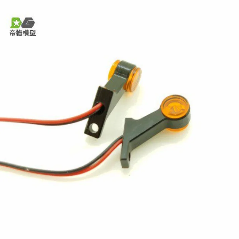 2 PCS 1/14 RC Toy Truck Metal Side Light Marker Lights Lamp For Tamiya 1/14 RC Tractor Truck Semi-trailer Parts DEGREE MODEL