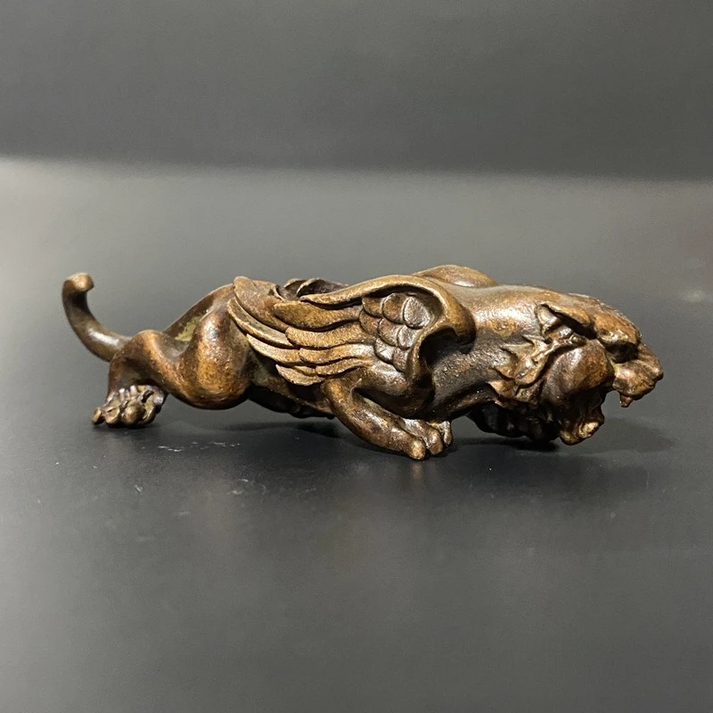 Antique Flying Tiger Zodiac Tiger Ornament Is Even More Powerful, Study Paperweight Pen Decoration Tiger Ornament