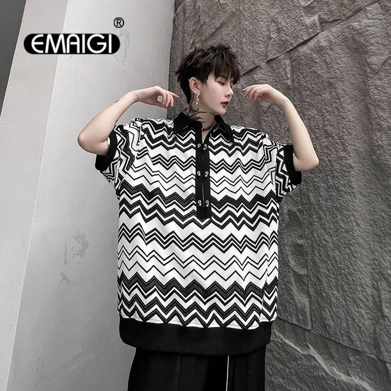 

Men Black White Striped Loose Casual Short Sleeve Polo Shirt Male Women Streetwear Fashion Hip Hop T-shirt Top Couple Tshirt