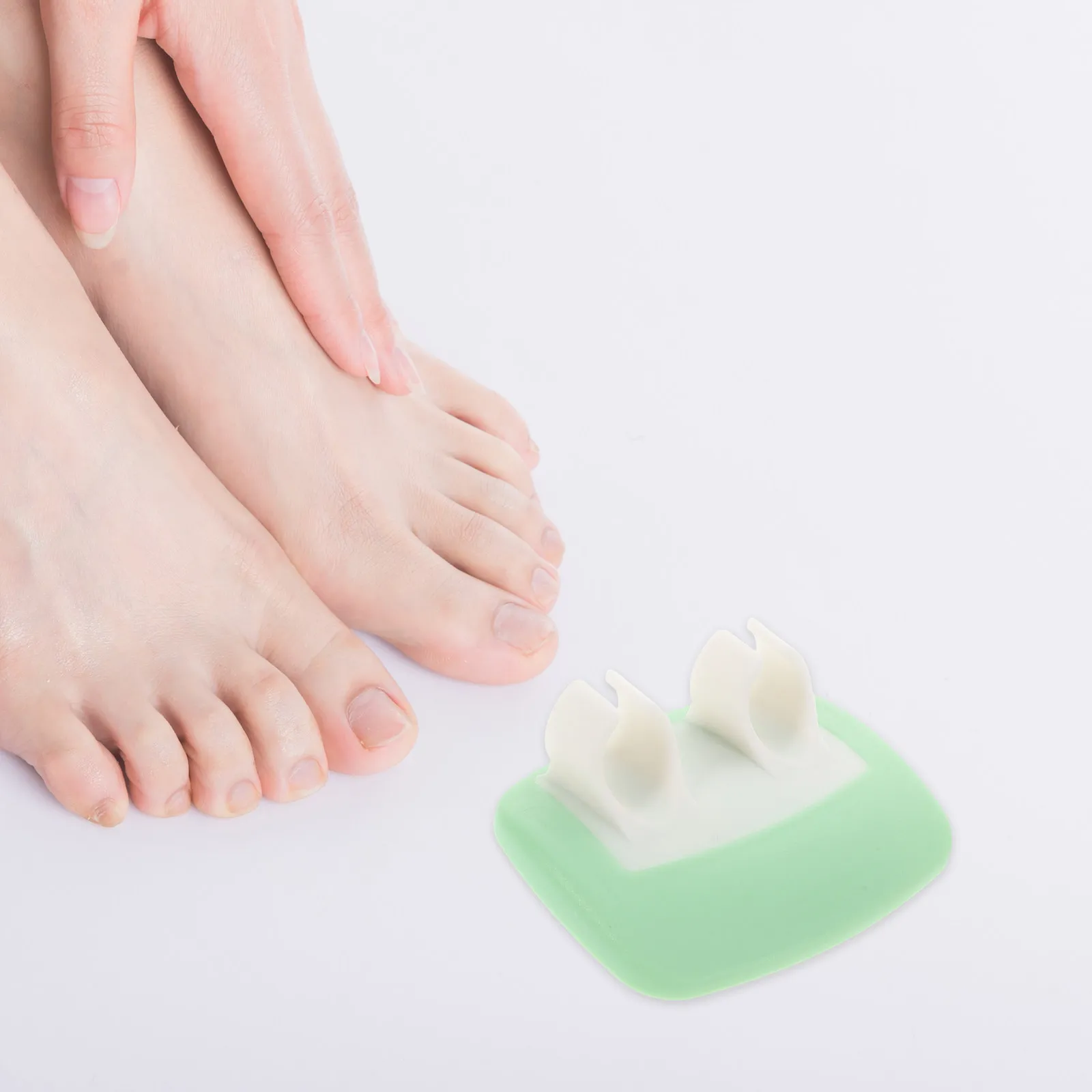 Glass Foot Callus Remover Tool Manual Pedicure Exfoliator for Feet Legs Smooth Dead Skin Removal Home Foot Care Tool Callus File