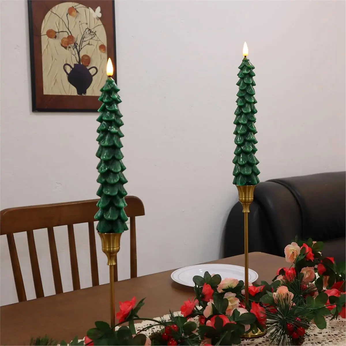 Velas de árvore de Natal com temporizador remoto, 2 peças de velas cônicas LED sem chama Bateria, castiçais de Natal cerosos verdes