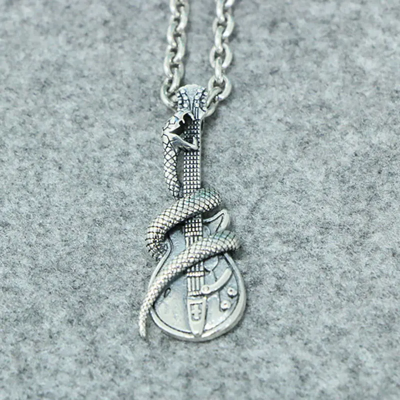 

Cool sterling silver personalized snake wrapped guitar pendant from Europe and America Men's Gothic Rock Necklace Trendy Silver