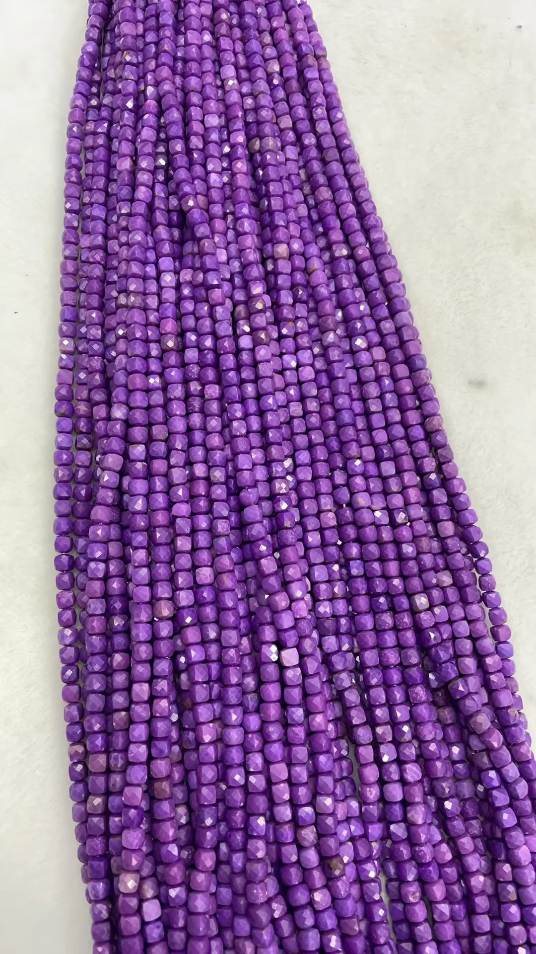 Natural Purple Yun Mother Fang Sugar Cut face 4x4mm Length 39cm