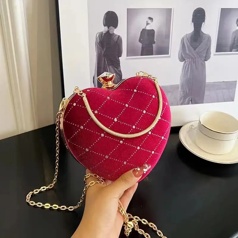 Bolsa em forma de coração para mulheres, bolsa de casamento vermelha, festa noturna, cadeia fofa sacos crossbody, novo, 2023