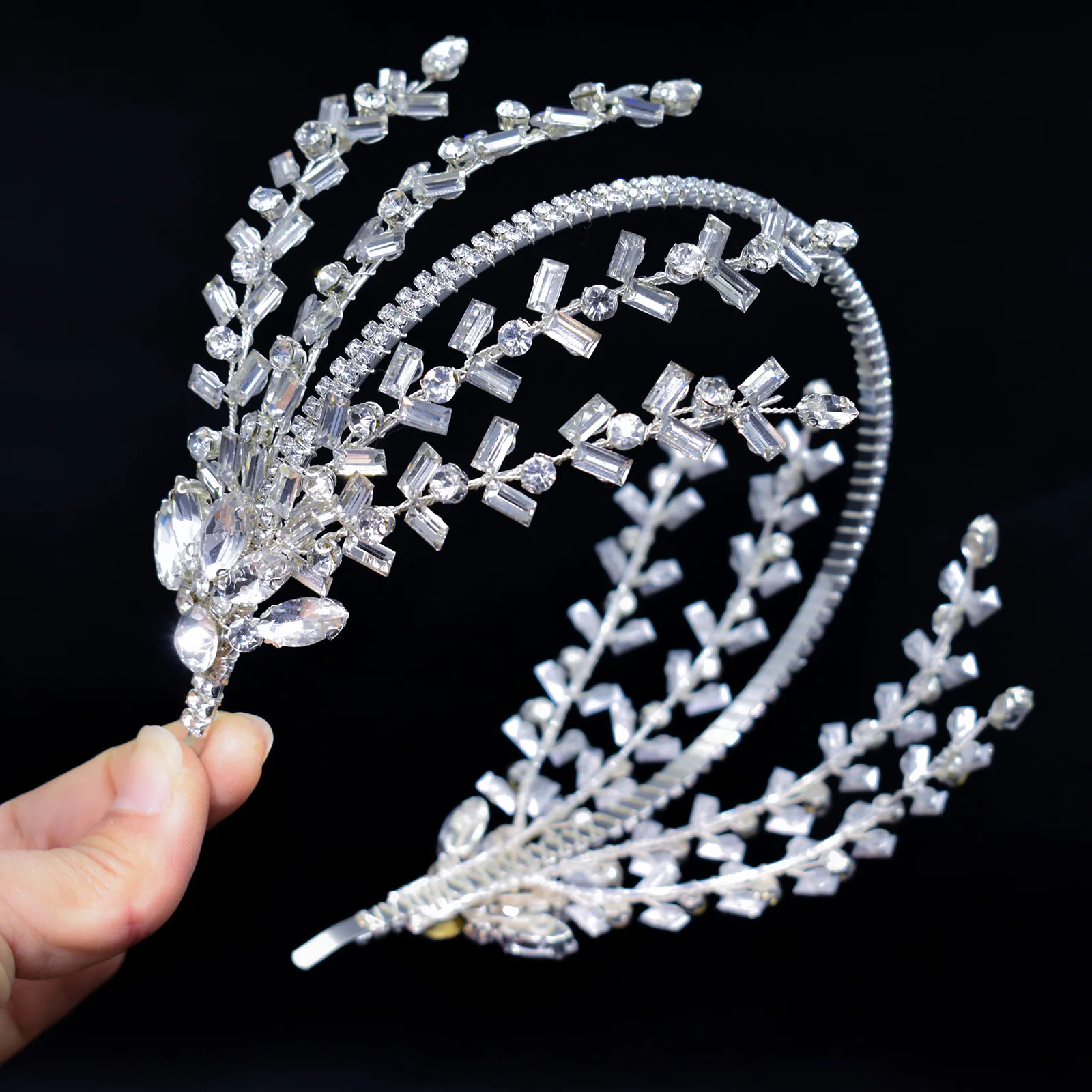 DZ071 เจ้าสาว Hairbands Tiaras เงินคริสตัลงานแต่งงานอุปกรณ์เสริมผม Headwear Rhinestone เครื่องประดับผมผู้หญิง Headdress