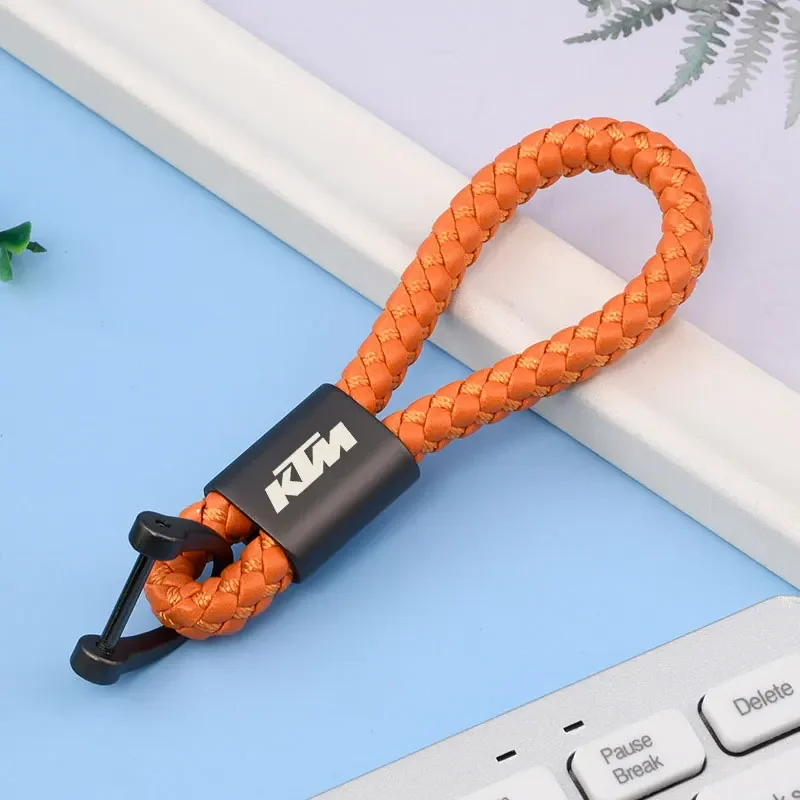 For KTM 790 990 1050 1090 1190 1290 SUPER Adventure R Duke 125 200 250 RC125 200 390 Motorcycle Keychain Accessorios Zinc Alloy