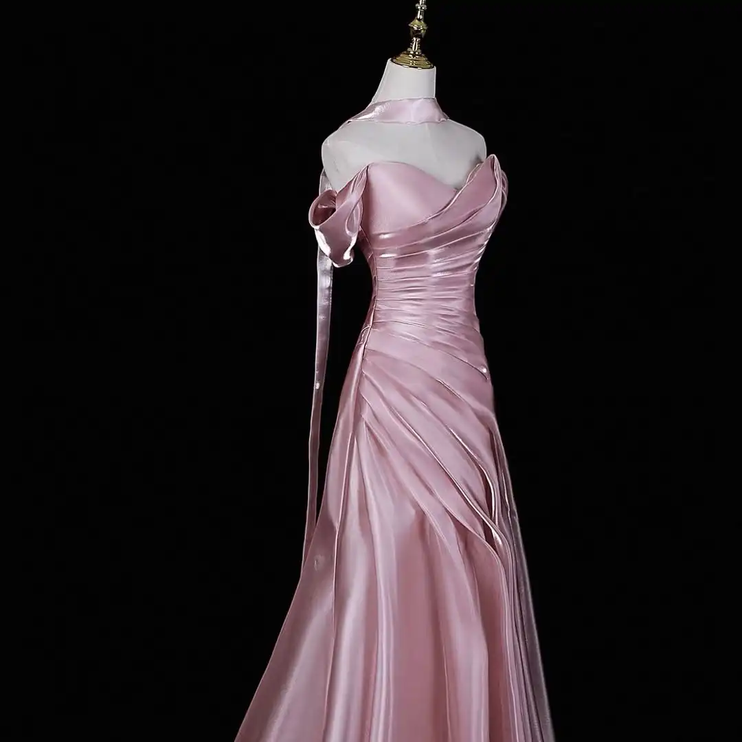 

Customized Mermaid Pink Strapless Satin Evening Gown for Women Elegant Semi-Formal Homecoming Dress Customizable Size And Fit