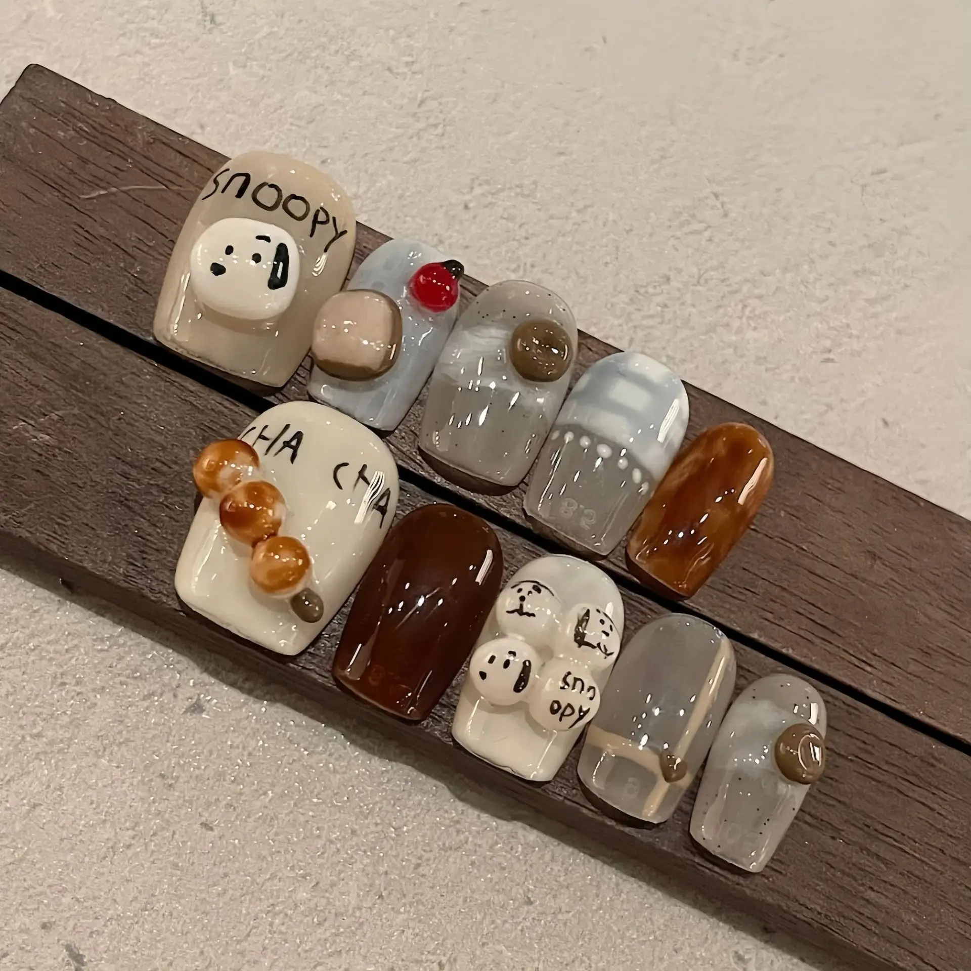 

10PCS Handmade Press on Nails 3D Stereoscopic Pinch Cute Cartoon Fake Nail Transparent Color Hand Drawn Retro Dog Nail Patch