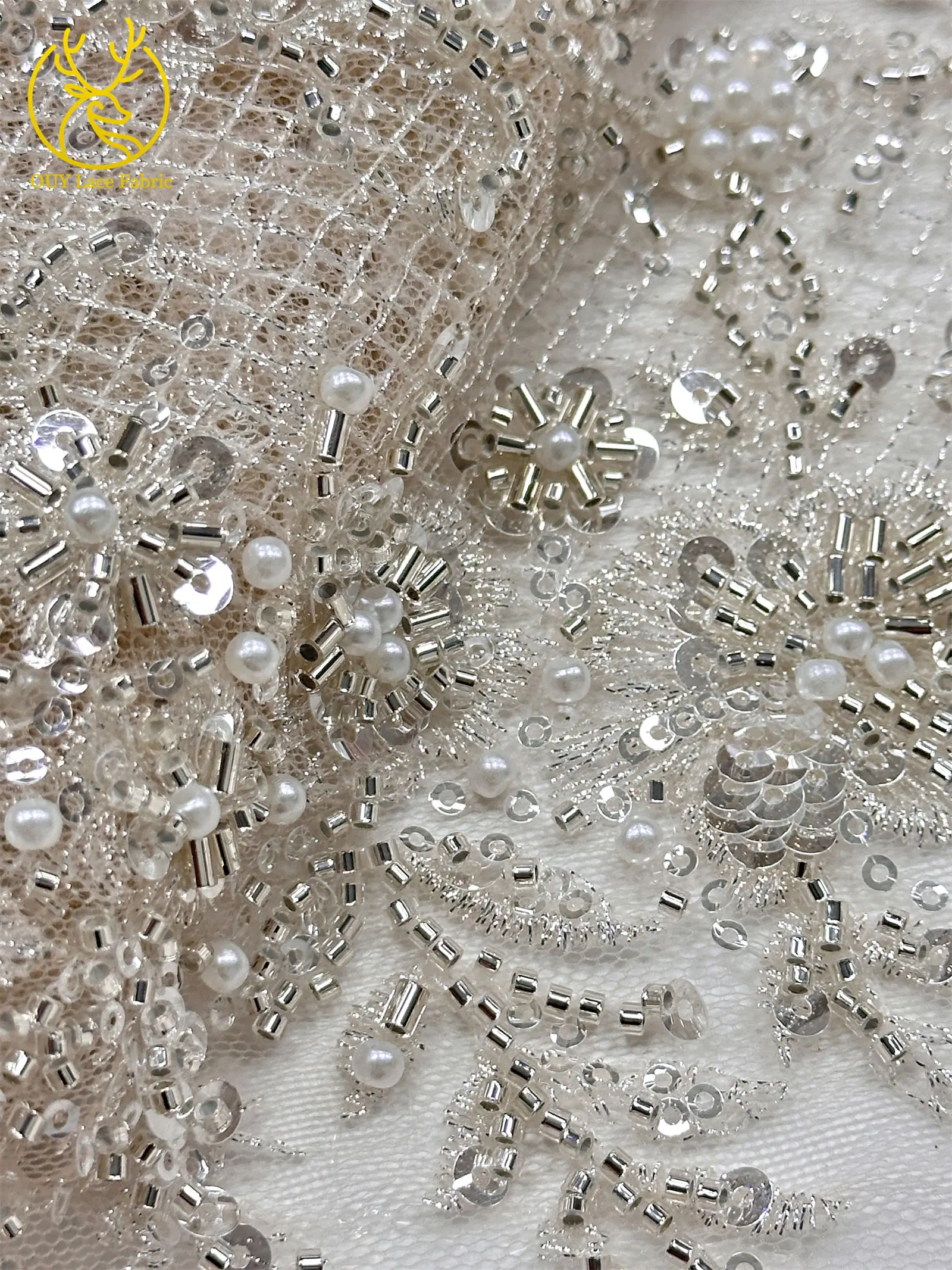 Modischer nigerianischer Brautkleidstoff mit Perlen und Spitze, 2026 neues Design, französische Netzspitze, afrikanischer Pailletten-Spitzenstoff für Hochzeitskleider zum Nähen – Detail 23