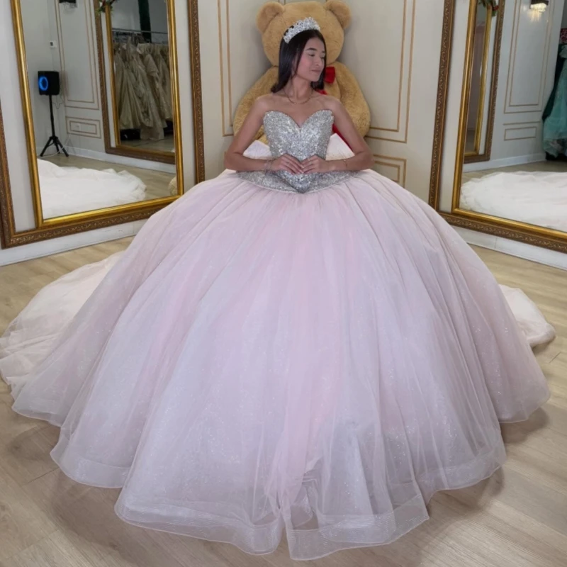 

Розовое блестящее платье принцессы для Sweet 16, платья для Quinceanera, с бисером, кристаллами, бантом, из фатина, для вечеринки, дня рождения, Vestidos 15 De Anos