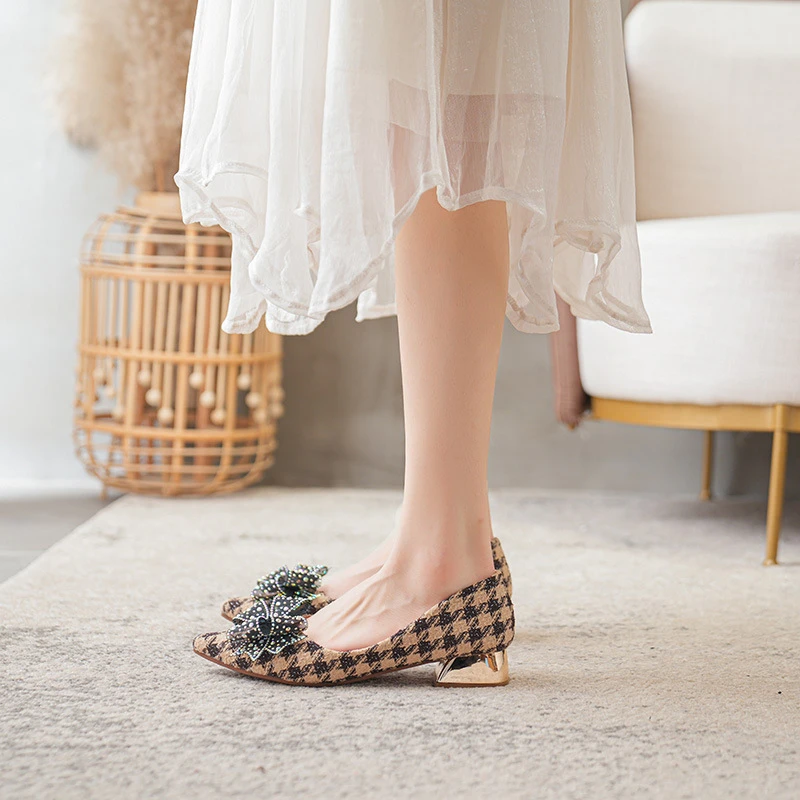 

Womens Houndstooth Pointed Toe Block Heel Pumps With Rhinestone Bow Detail Metallic Heel Elegant Retro Style Dress Shoes Daily