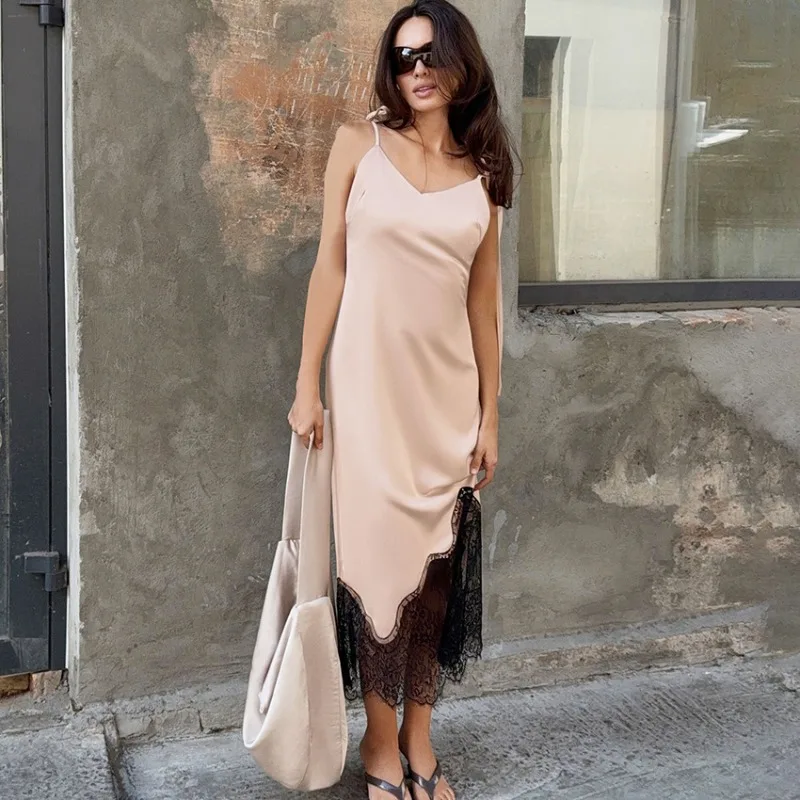 

Tuularose Fashion Lace Maxi Dress Women New Lace Contrast Patchwork Halter Dress Elegant Luxury Party Looks Female Dress Outfits