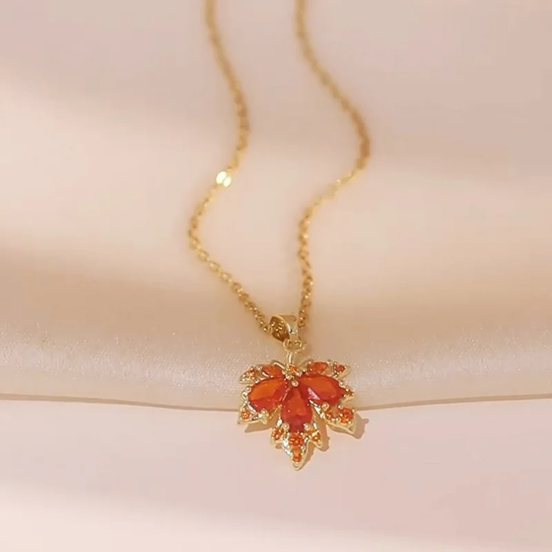 Fashion Income Red Maple Leaf Necklace Women's Fashion Retro One Night Knowing Autumn Red Maple Leaf Collar Chain Gift