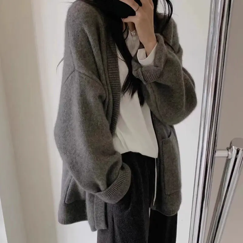 Chuyun Lazy Style Grey Sweater Cardigan Coat Women's New High End Loose Knitted Top Exterior