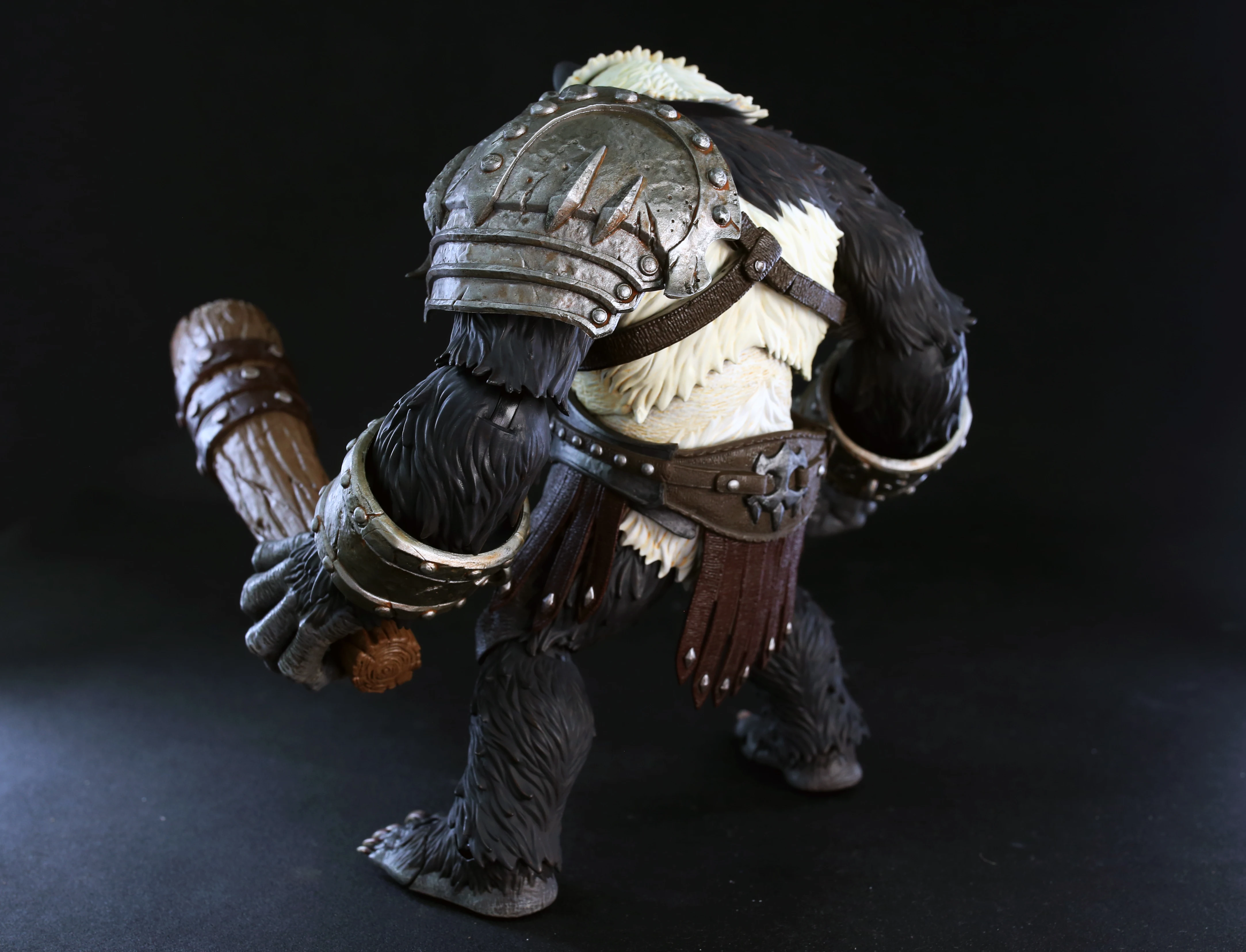 MemoryToys 1/10 World de aventurero Berserker Bear hombres modelo conjunto completo 22cm Druida Animal Panda gigante figuras de acción juguetes regalos para seguidores