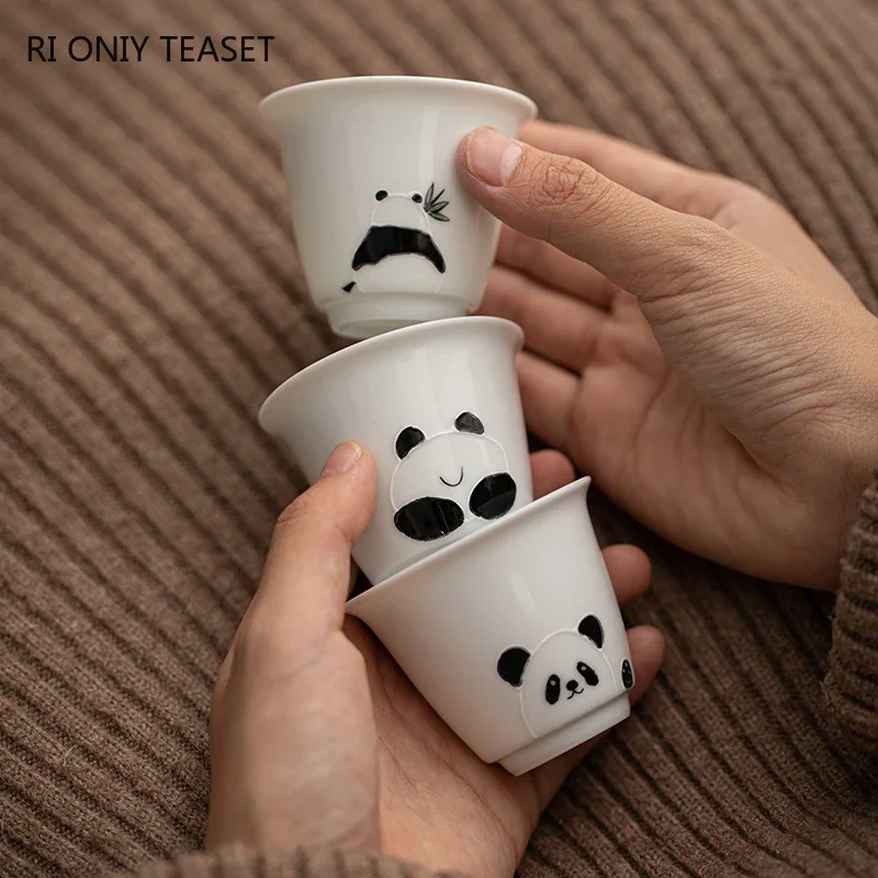 

1 Pc Chinese Ceramic Tea Cup Handmade Panda White Porcelain Pattern Tea Bowl Teacup Personal Teaware Travel Master Cup 40ml