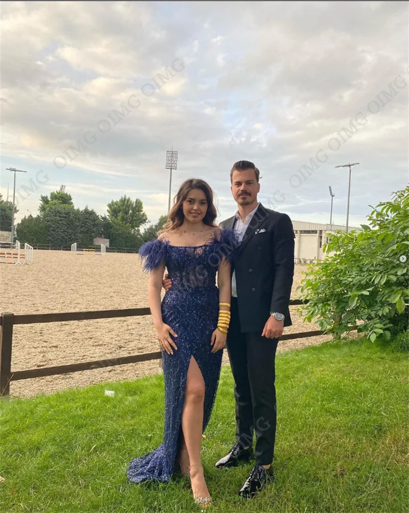 OIMG 2024 Navy Blue Shiny Cocktail Prom Dresses Floor Length Side Slit Off Shoulder Formal Event Dress Sequins Beads Outfit