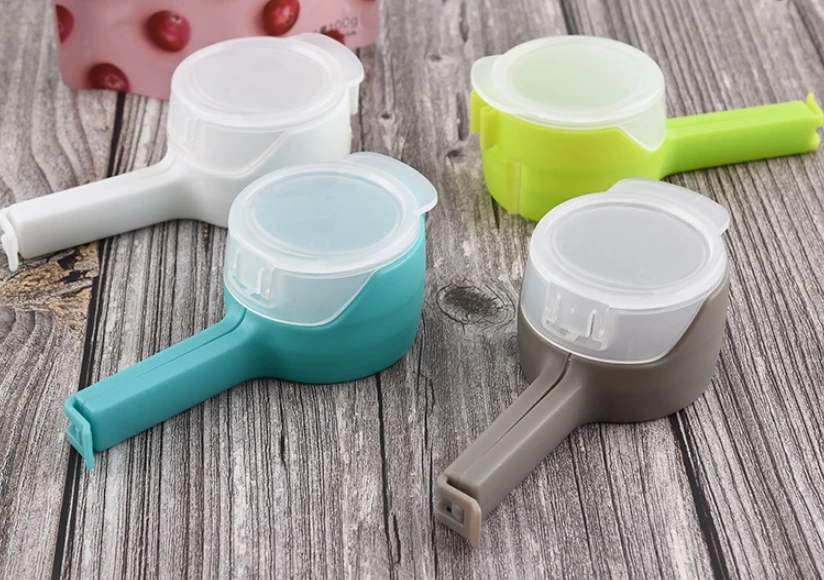 Food Storage Bag Sealing Clips Plastic Cap Sealer Clip With Pour Spouts Snack Candy Storage Fresh Clamp Kitchen Organizer